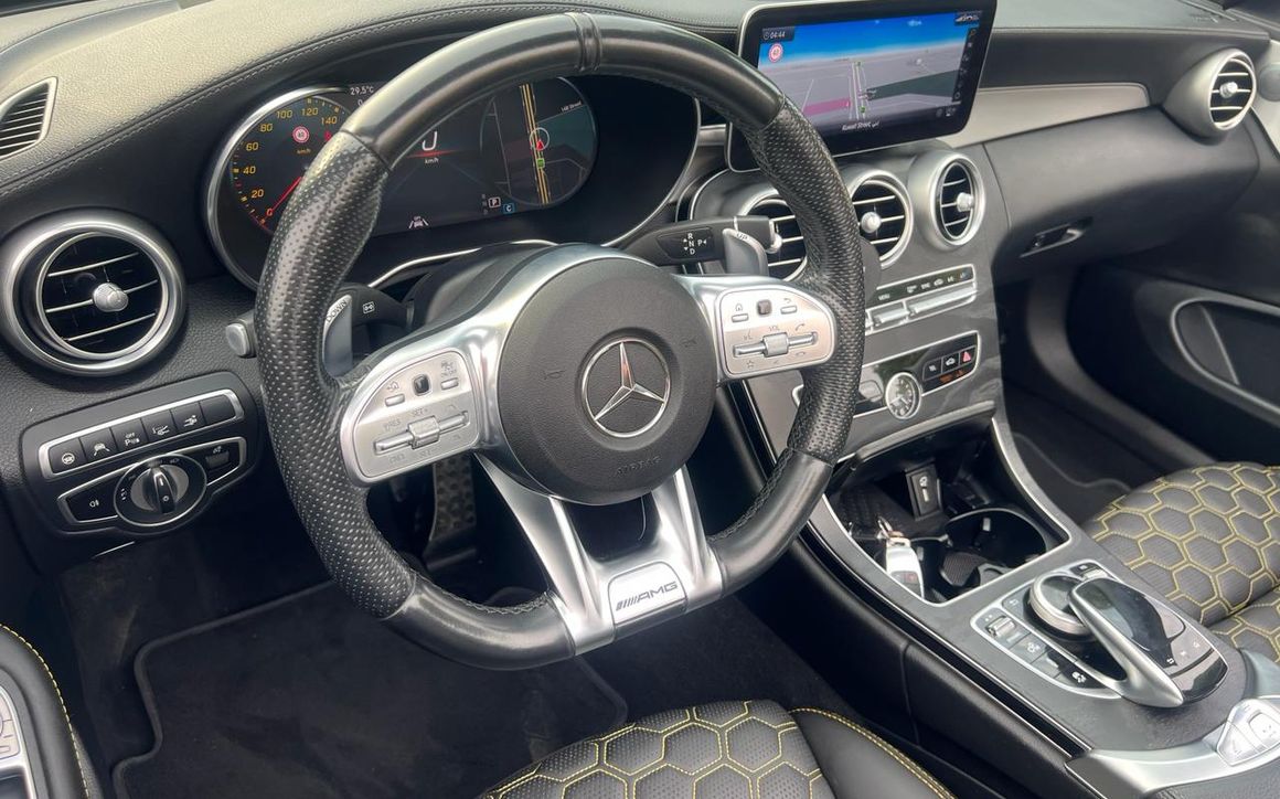 MERCEDES-BENZ C43 - image 13