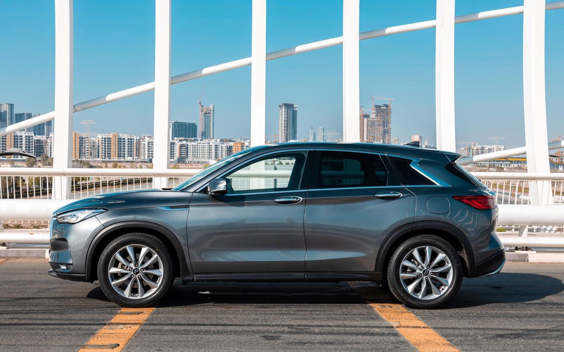 Infiniti QX50 - image 2