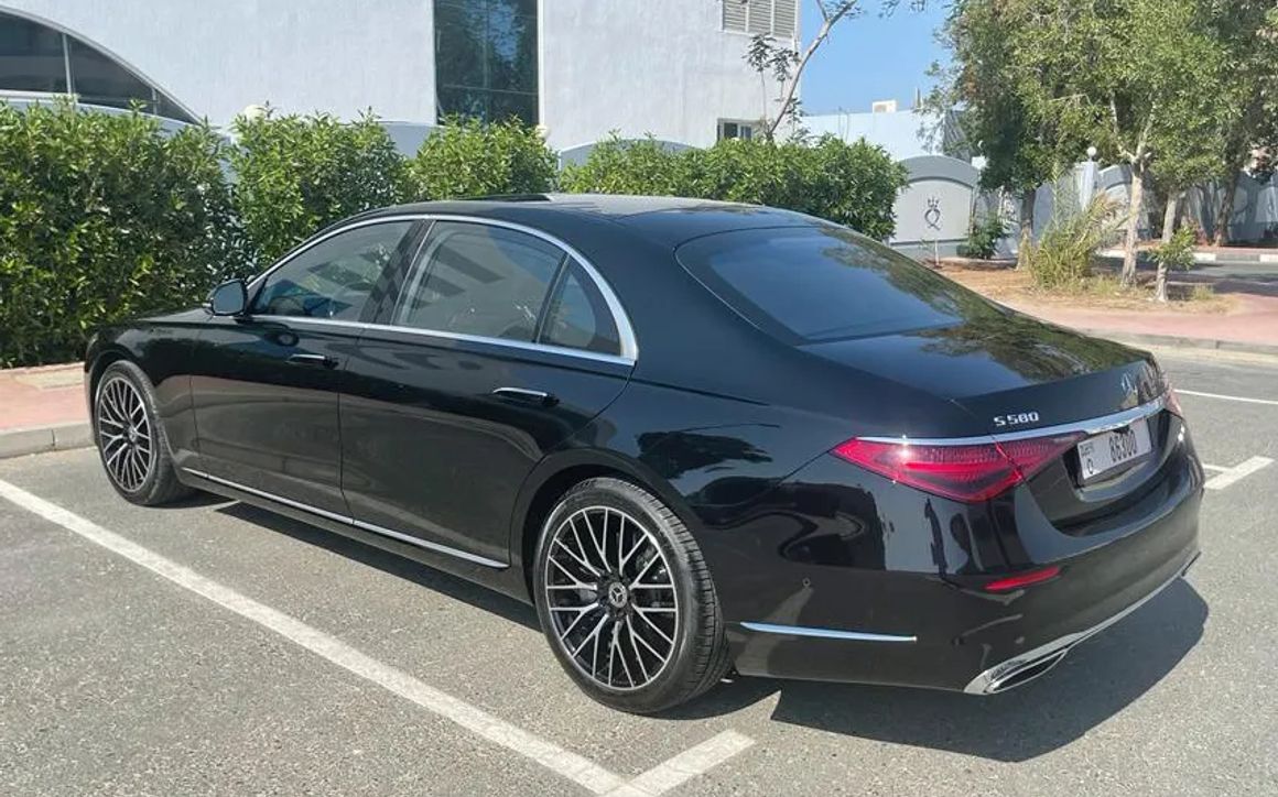 MERCEDES S580 2022 - image 2