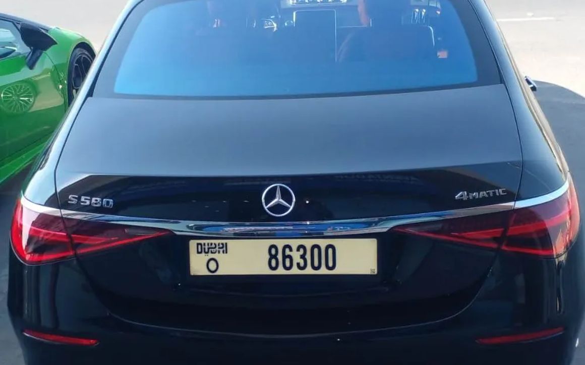 MERCEDES S580 2022 - image 3