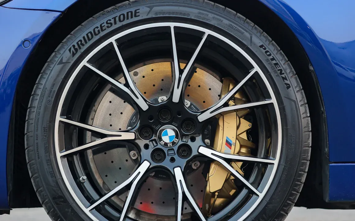 BMW M5 Competition Blue - image 9