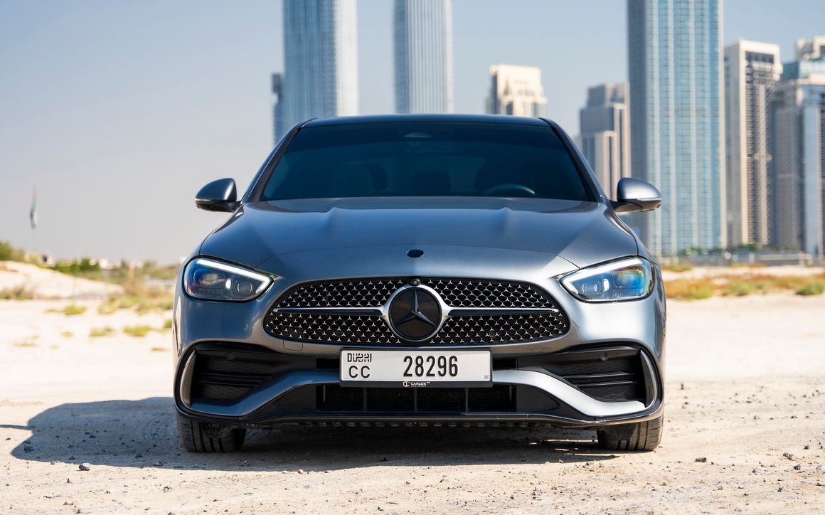 Mercedes C200 - image 4