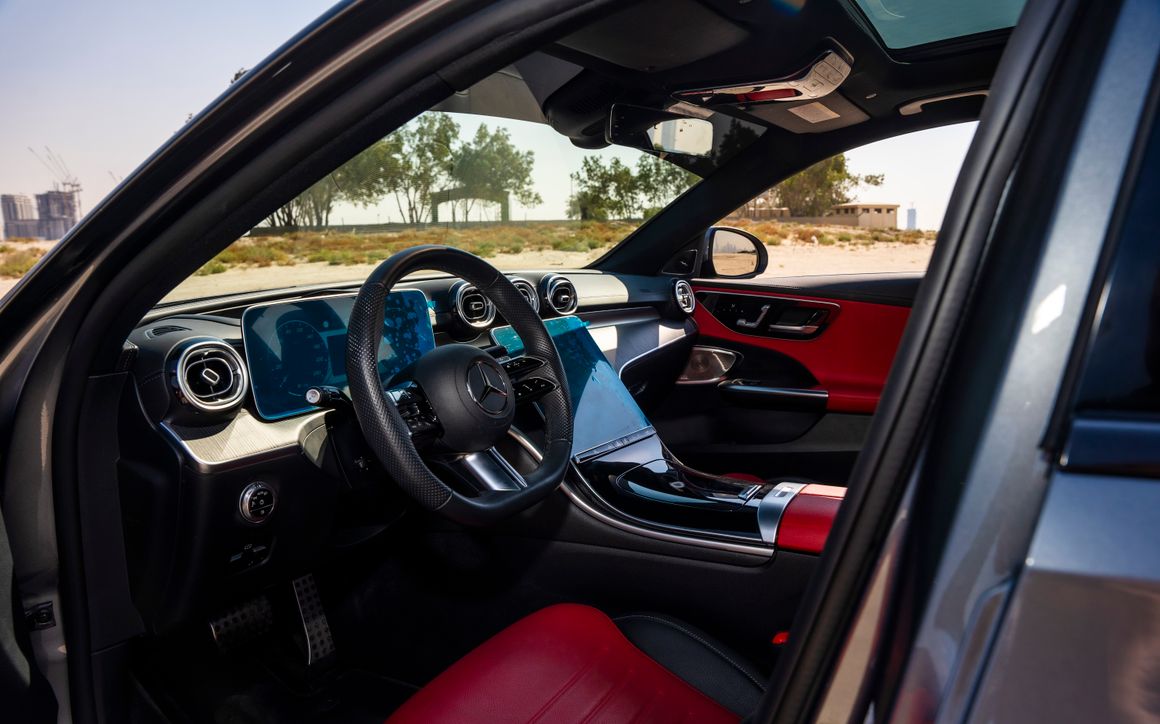 Mercedes C200 - image 9