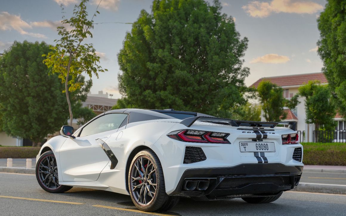 CHEVROLET CORVETTE - image 4