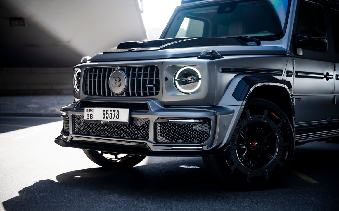 Mercedes G800 Brabus Kit - image 8