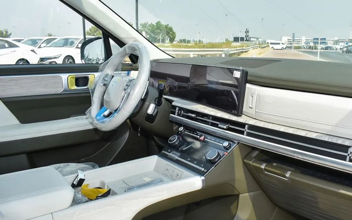 Hyundai Santa Fe - image 5