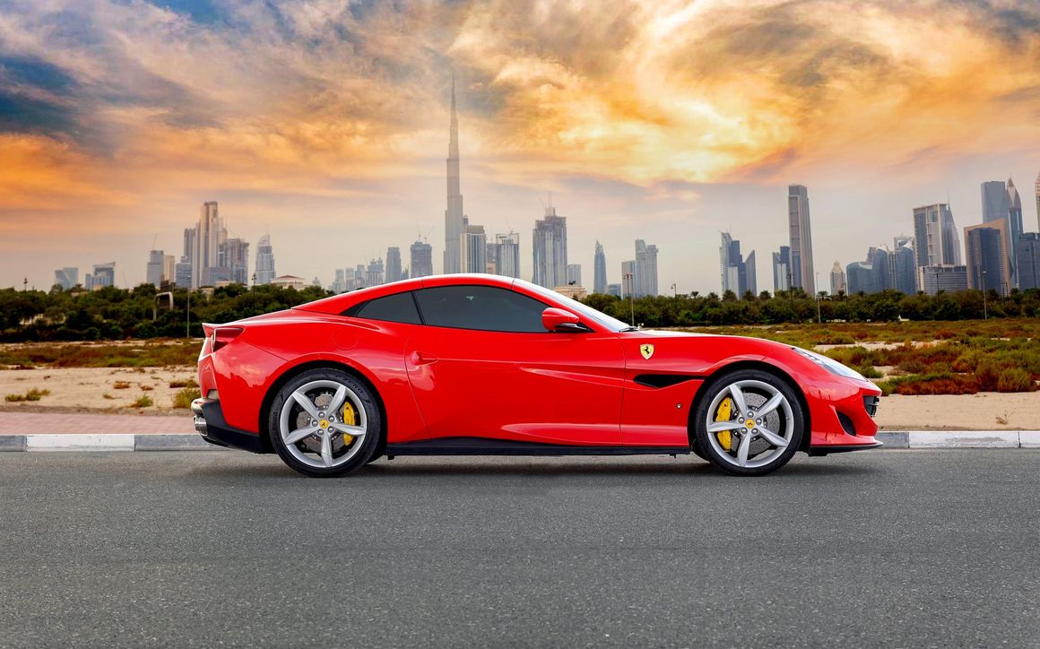 Ferrari Portofino Sport Convertible Red - image 6