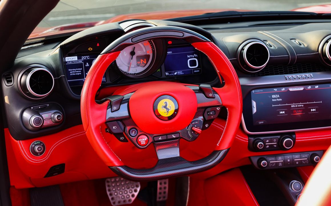 Ferrari Portofino Sport Convertible Red - image 17