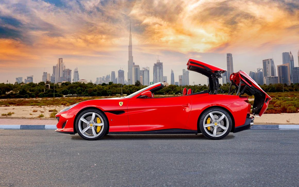 Ferrari Portofino Sport Convertible Red - image 7