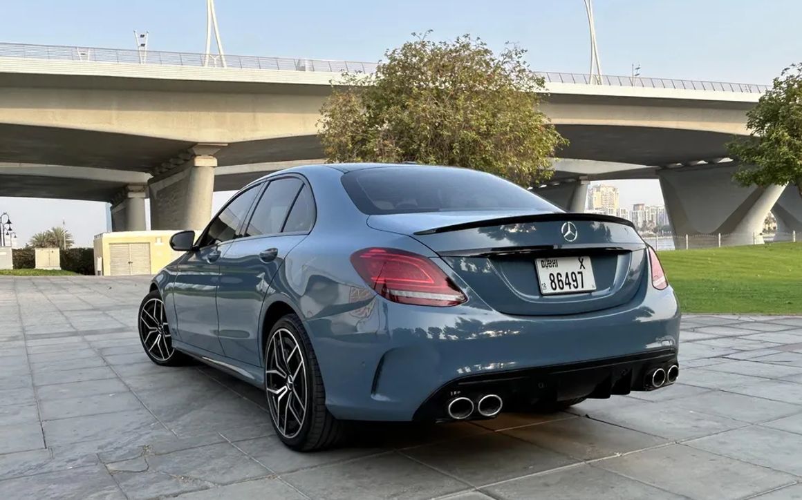 Mercedes-Benz C300 - image 5