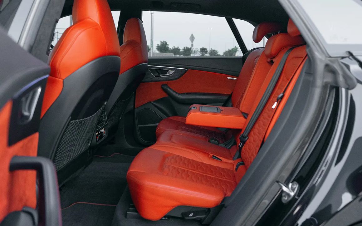 AUDI RS Q8 - image 12