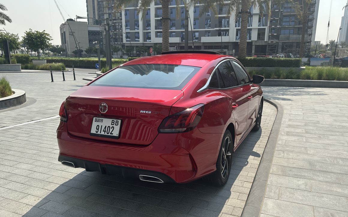 MG GT - image 13