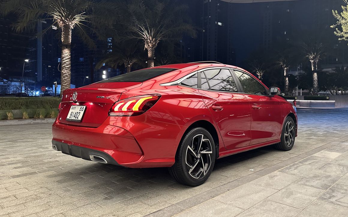 MG GT - image 6
