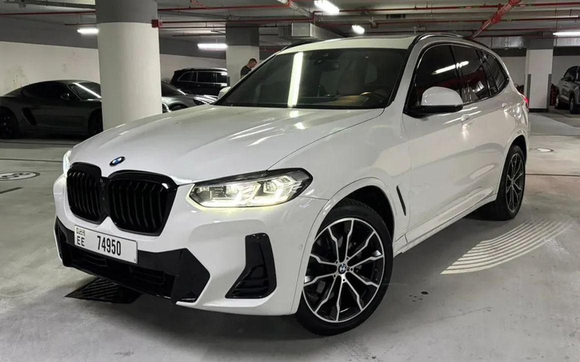 BMW X3 - image 1