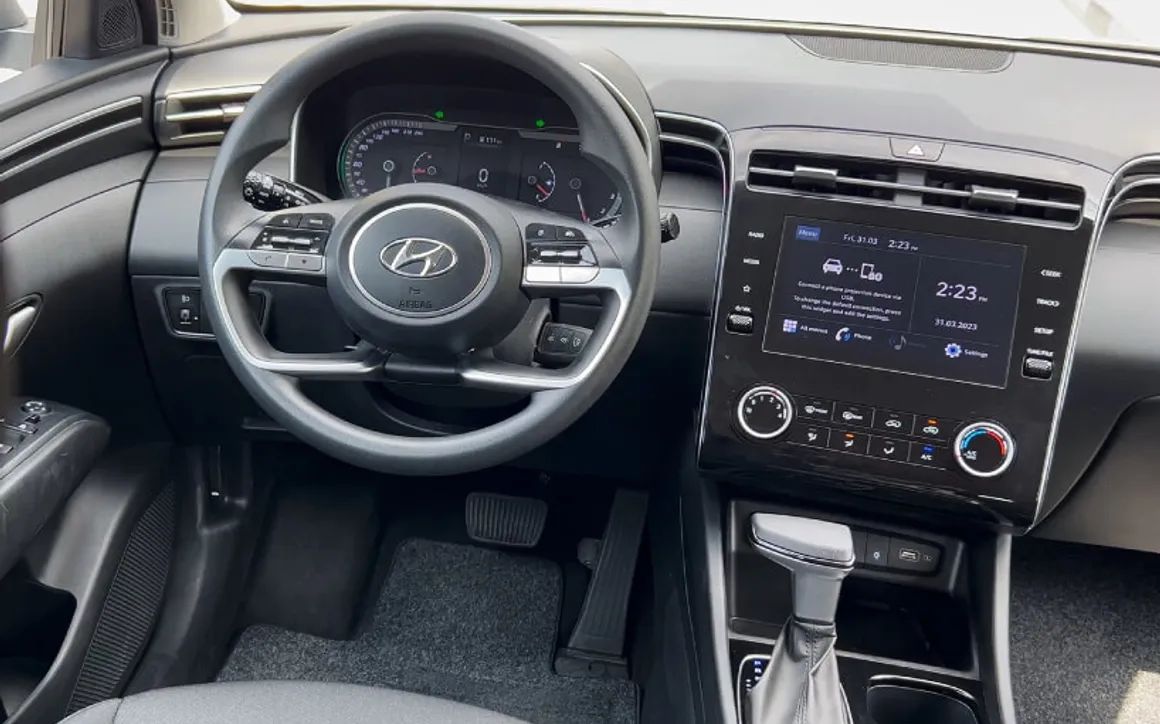 Hyundai Tucson - image 8