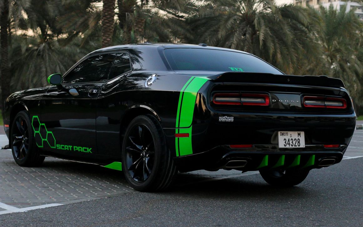 DODGE CHALLENGER - image 8