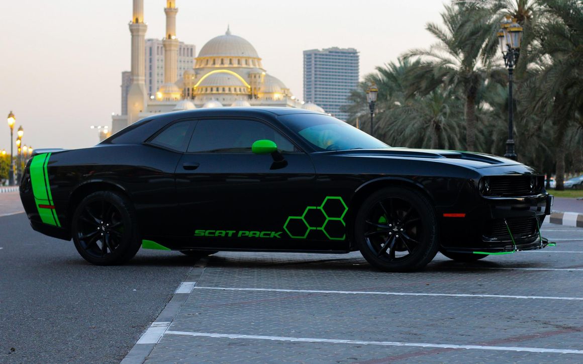 DODGE CHALLENGER - image 13