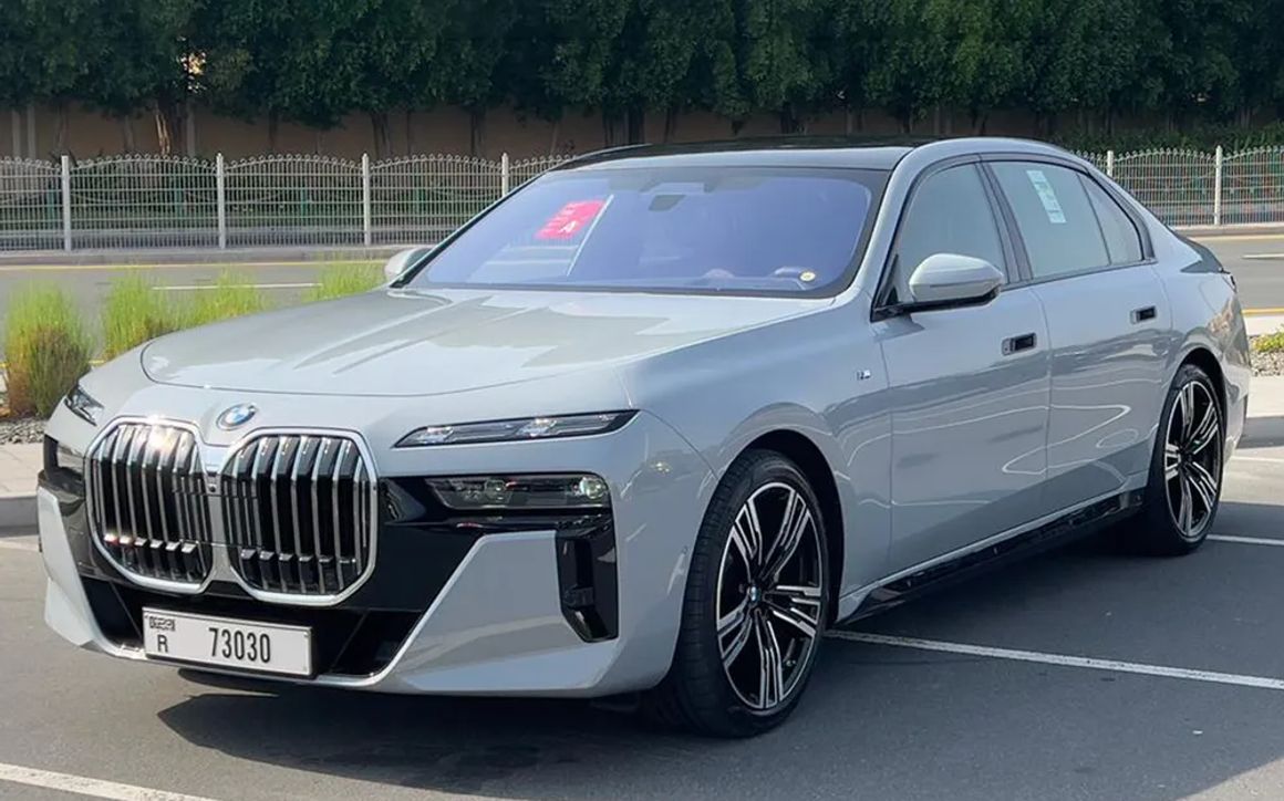 BMW 735I - image 1