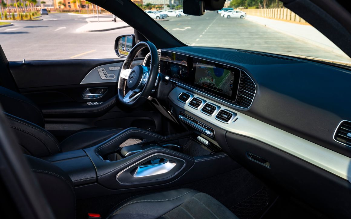 Mercedes GLE450 - image 7