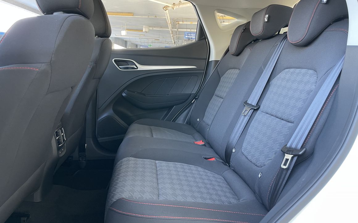 MG ZS - image 18