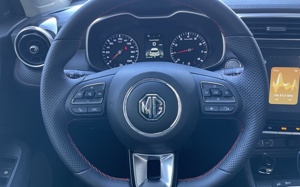 MG ZS - image 12