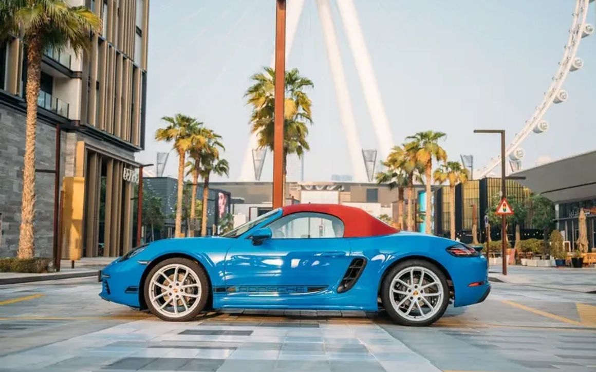 Porsche Boxster 718 - image 2