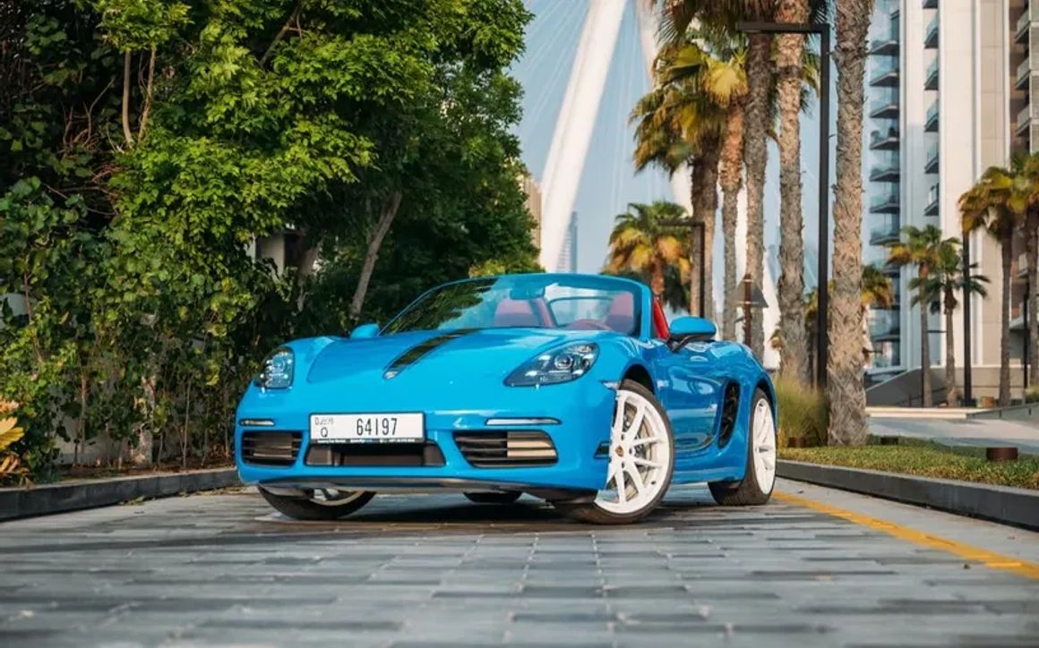 Porsche Boxster 718 - image 1