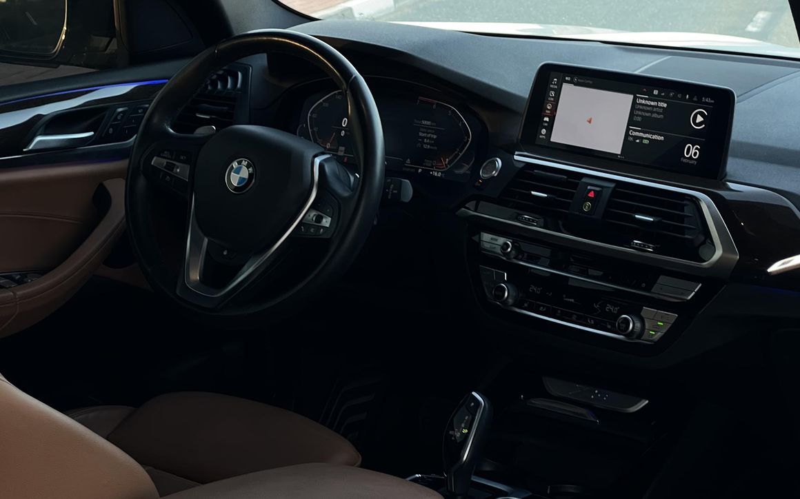 BMW X3 - image 10