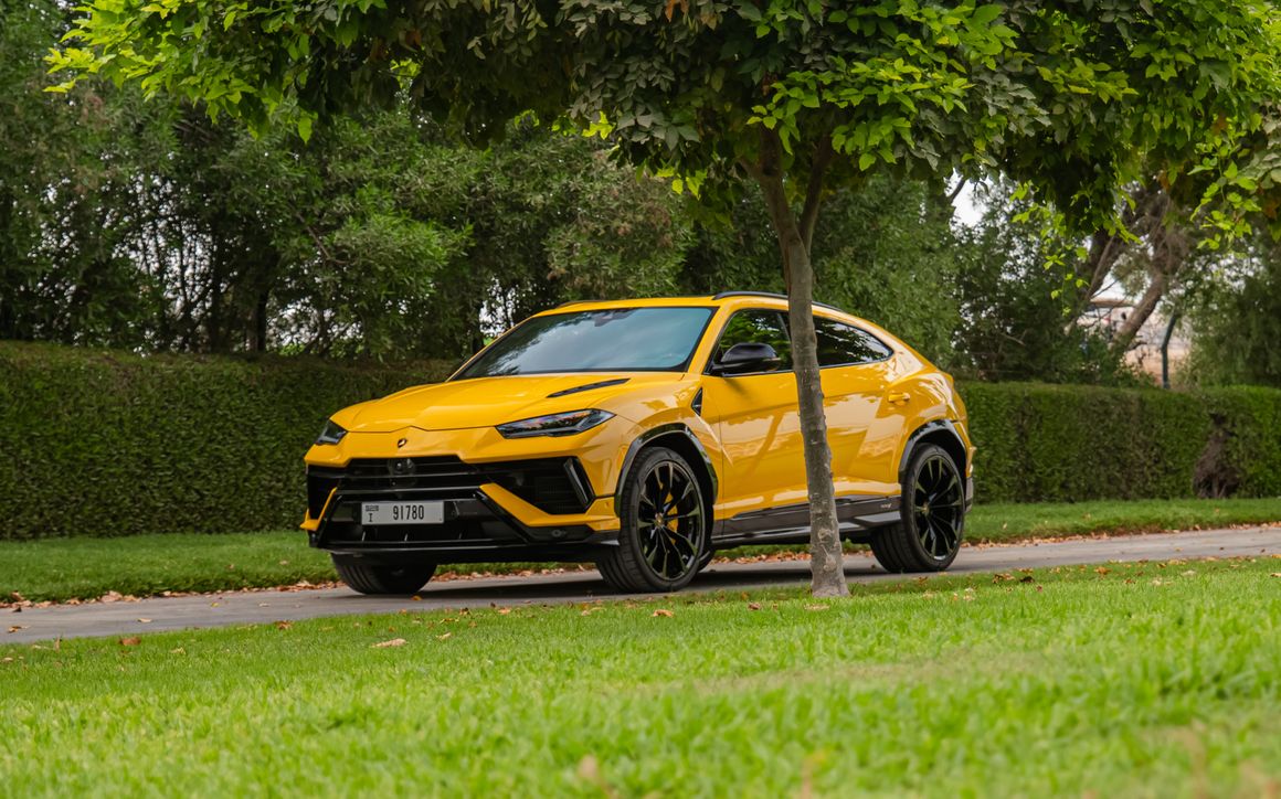 Lamborghini Urus S - image 5