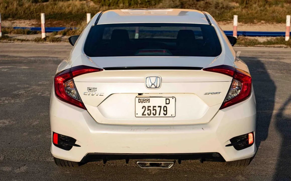 HONDA CIVIC - image 6