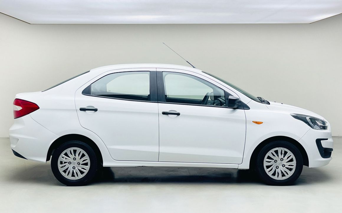 FORD FIGO - image 5