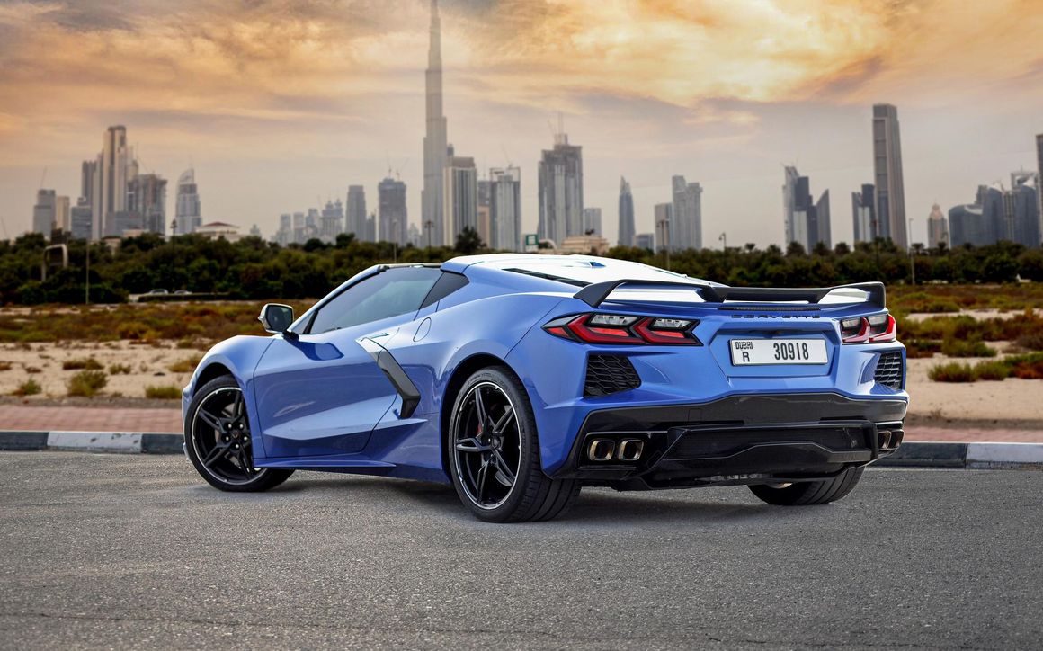 Chevrolet Corvette Convertible Blue - image 7