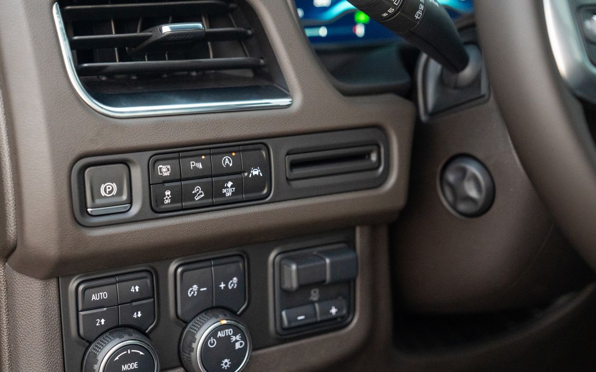 CHEVROLET TAHOE - image 22
