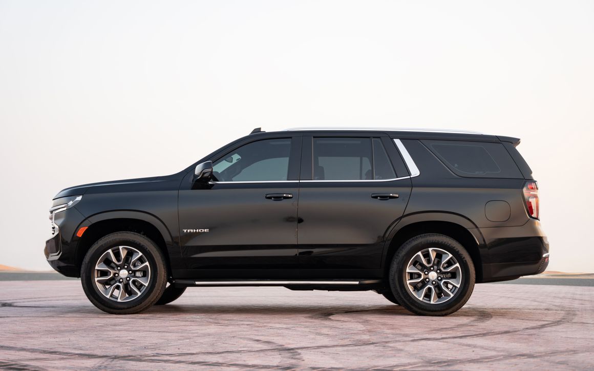 CHEVROLET TAHOE - image 2