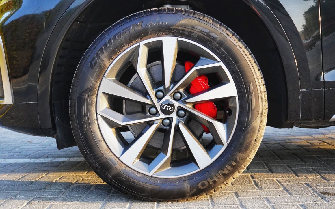 AUDI Q5 - image 6