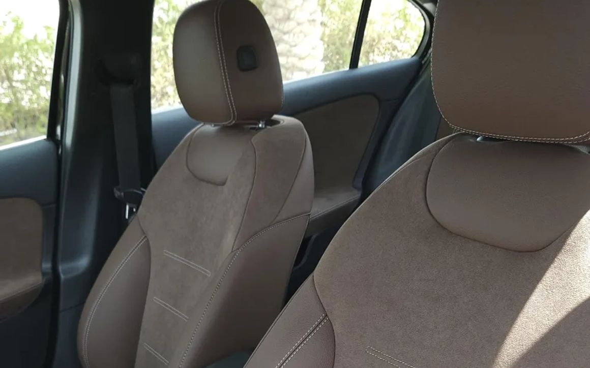 Mercedes A200 - image 13