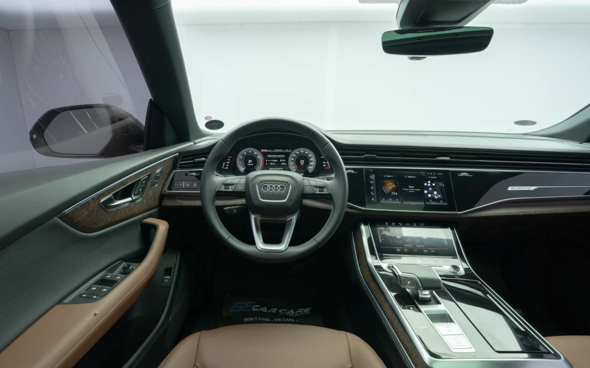 AUDI Q8 - image 8