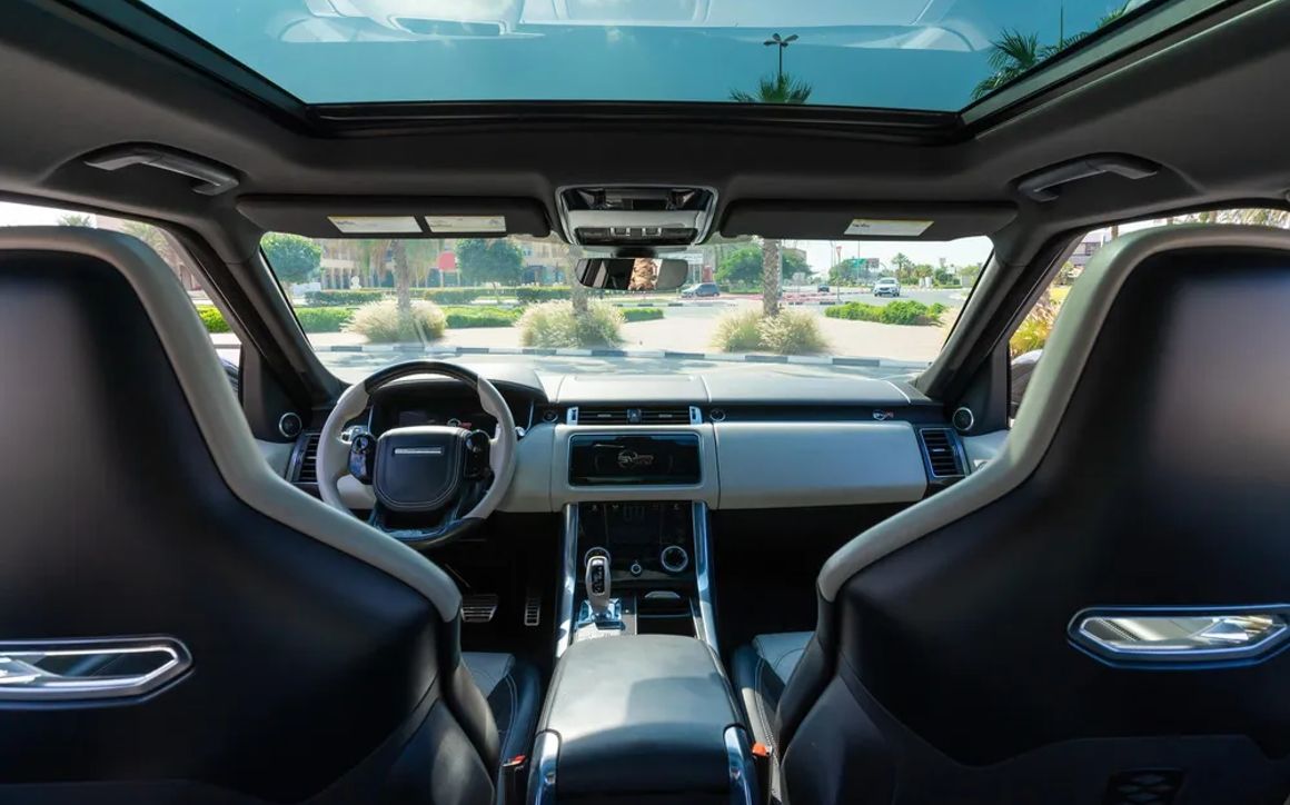 RANGE ROVER SVR - image 18