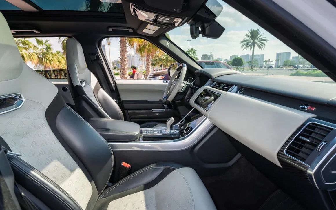 RANGE ROVER SVR - image 16