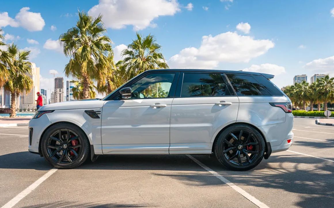 RANGE ROVER SVR - image 3