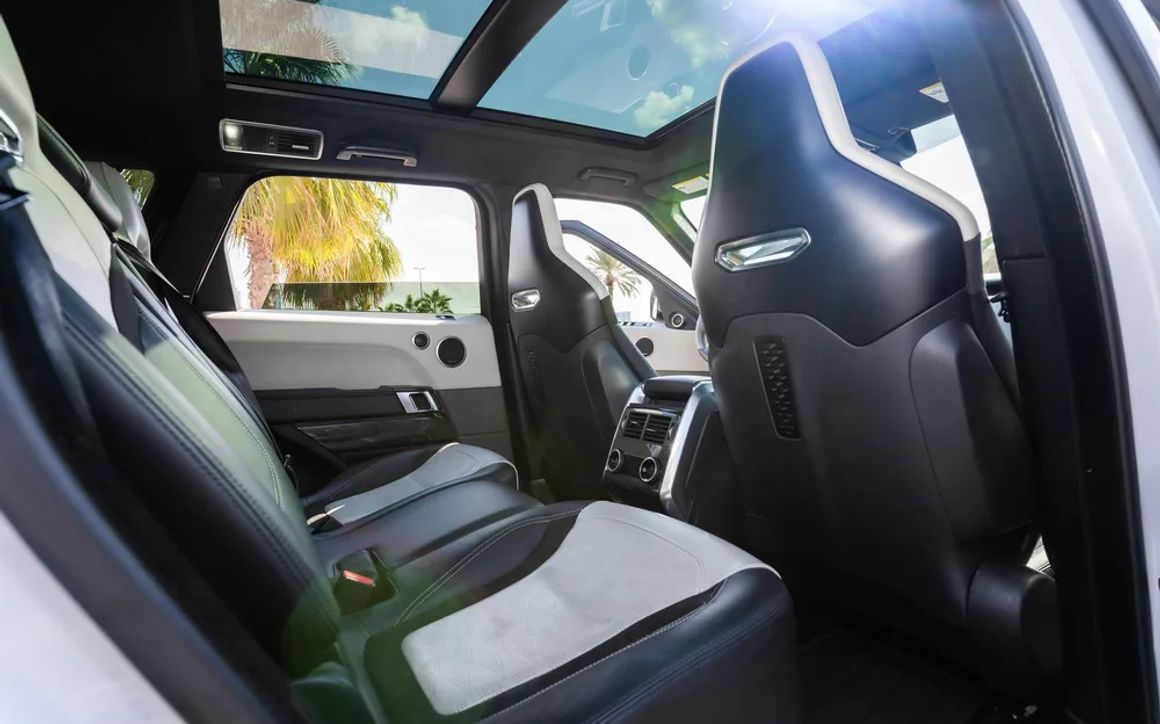 RANGE ROVER SVR - image 20