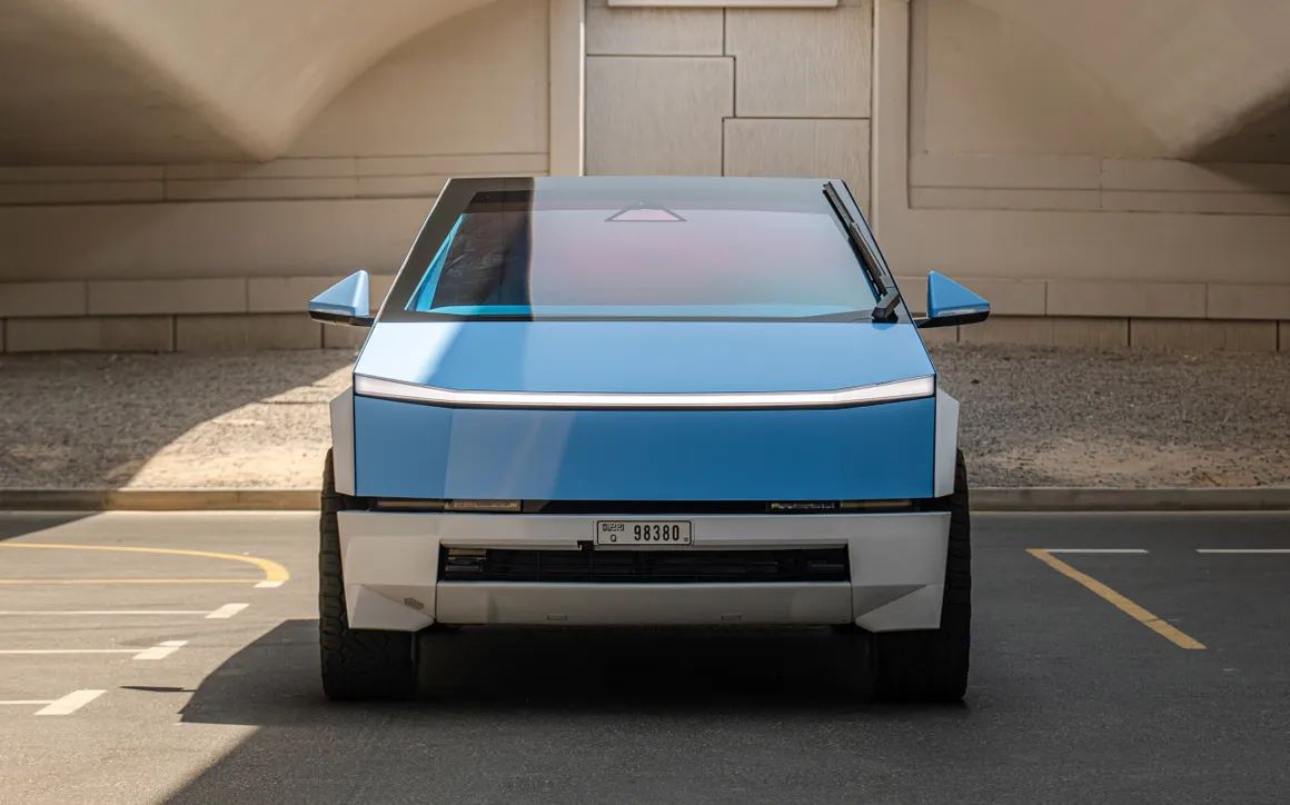 Tesla Cyber Truck Beast - image 2