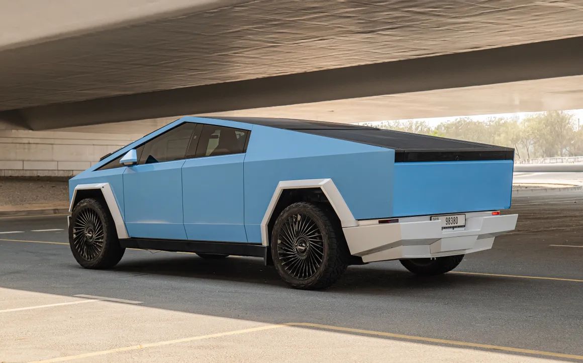 Tesla Cyber Truck Beast - image 5