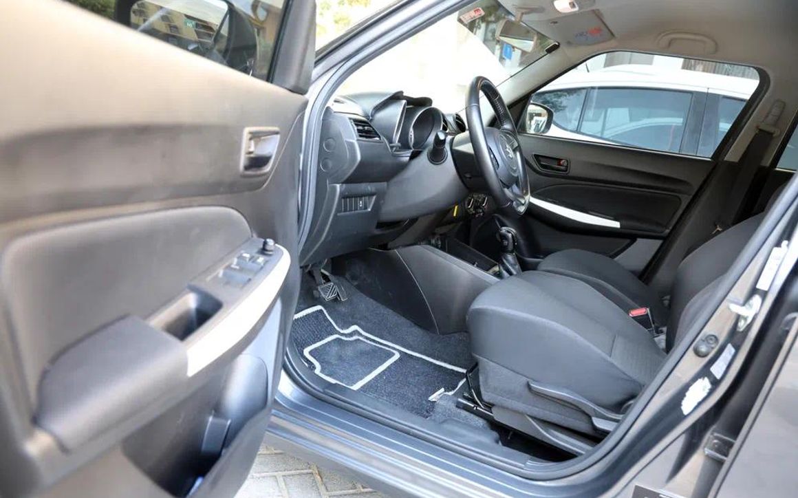 SUZUKI SWIFT - image 8