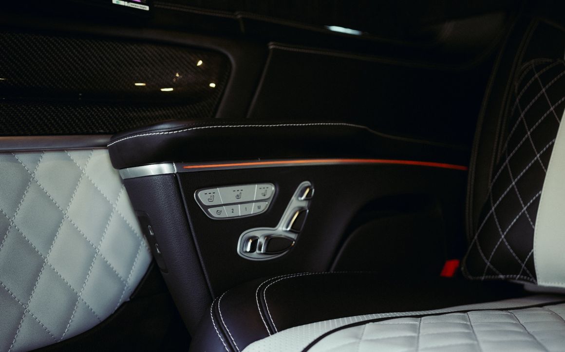 MERCEDES V 250 - image 9