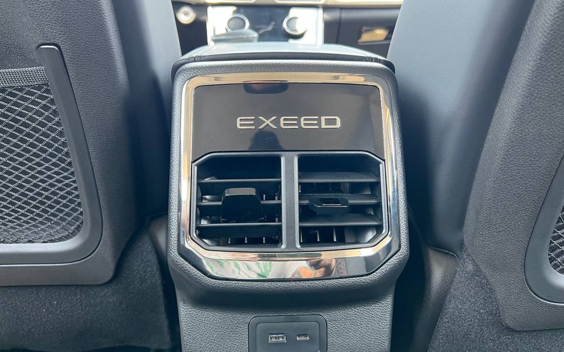 EXEED TXL - image 17