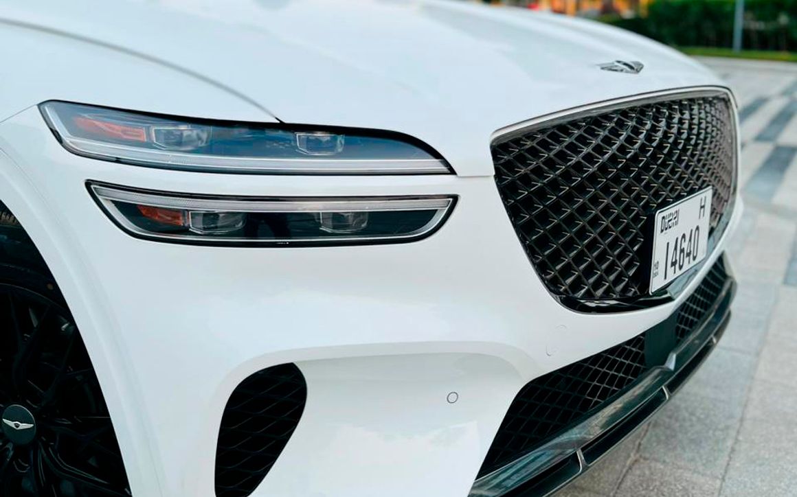 GENESIS GV70 - image 4
