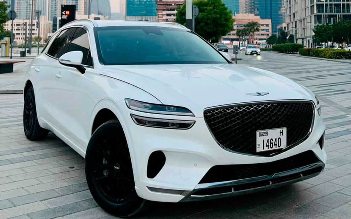 GENESIS GV70 - image 1