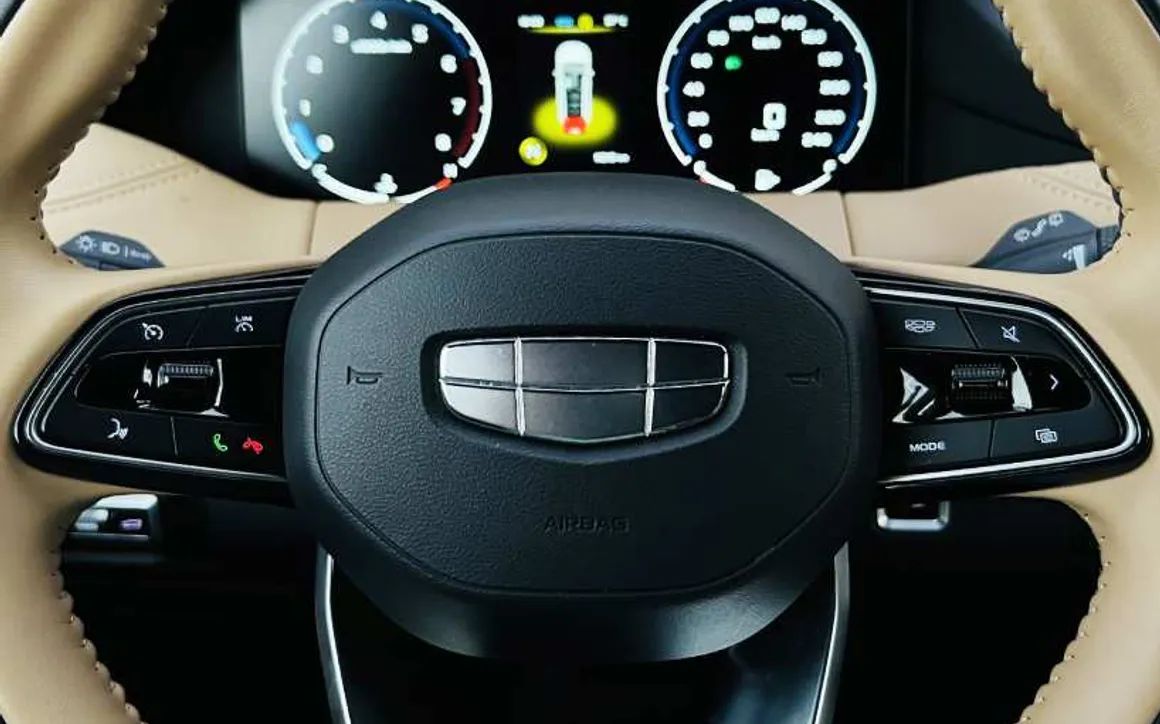 Geely Okavango - image 5