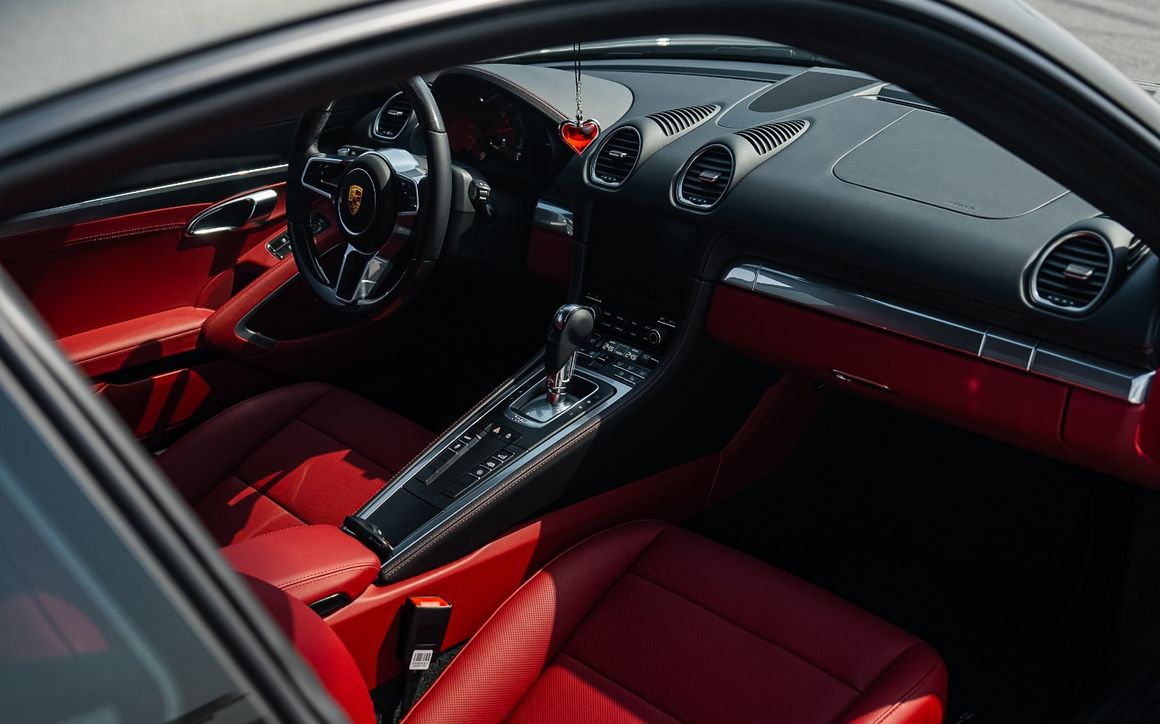 PORSCHE CAYMAN - image 10